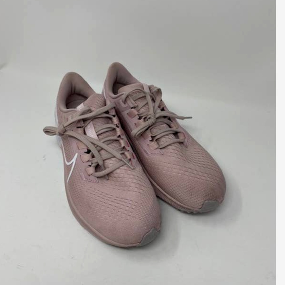 Nike Women's Air Zoom Pegasus Shoe, Champagne White Barely Rose Arctic Pink, 9.5